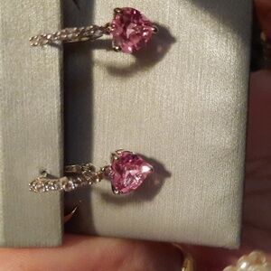 NIB AUTHENTIC GENUINE PINK WHITE 💗 TOPAZ DANGLE EARRINGS